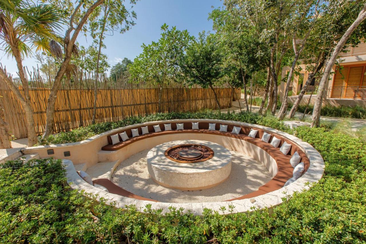 Lumina At The Village Luxury Residences In Corasol Playa del Carmen Ngoại thất bức ảnh